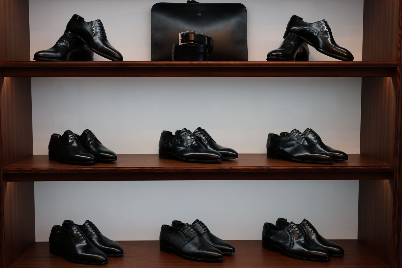Bottega Veneta’s New Shoes Are Edging Out the Ballet Flat Close-up of elegant structured luxury shoes on a neutral background